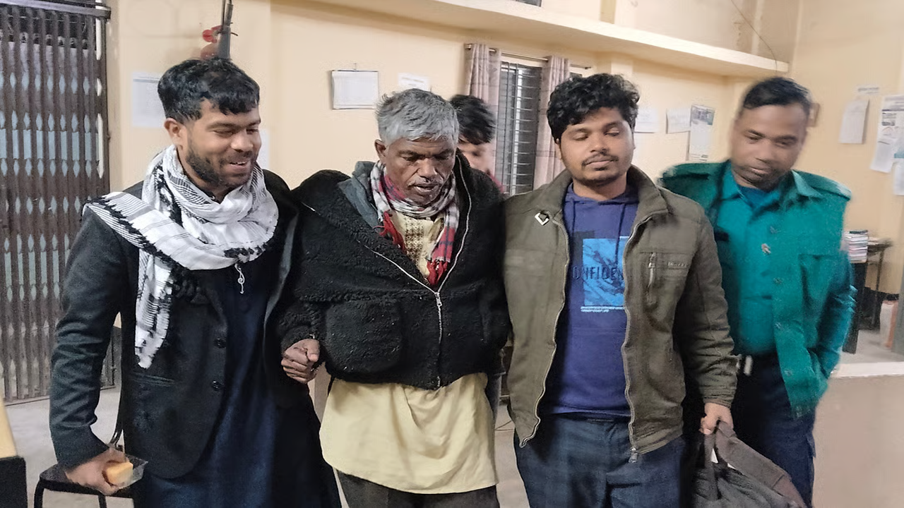 রংপুরে অজ্ঞান অবস্থায় স্বতন্ত্র প্রার্থী উদ্ধার